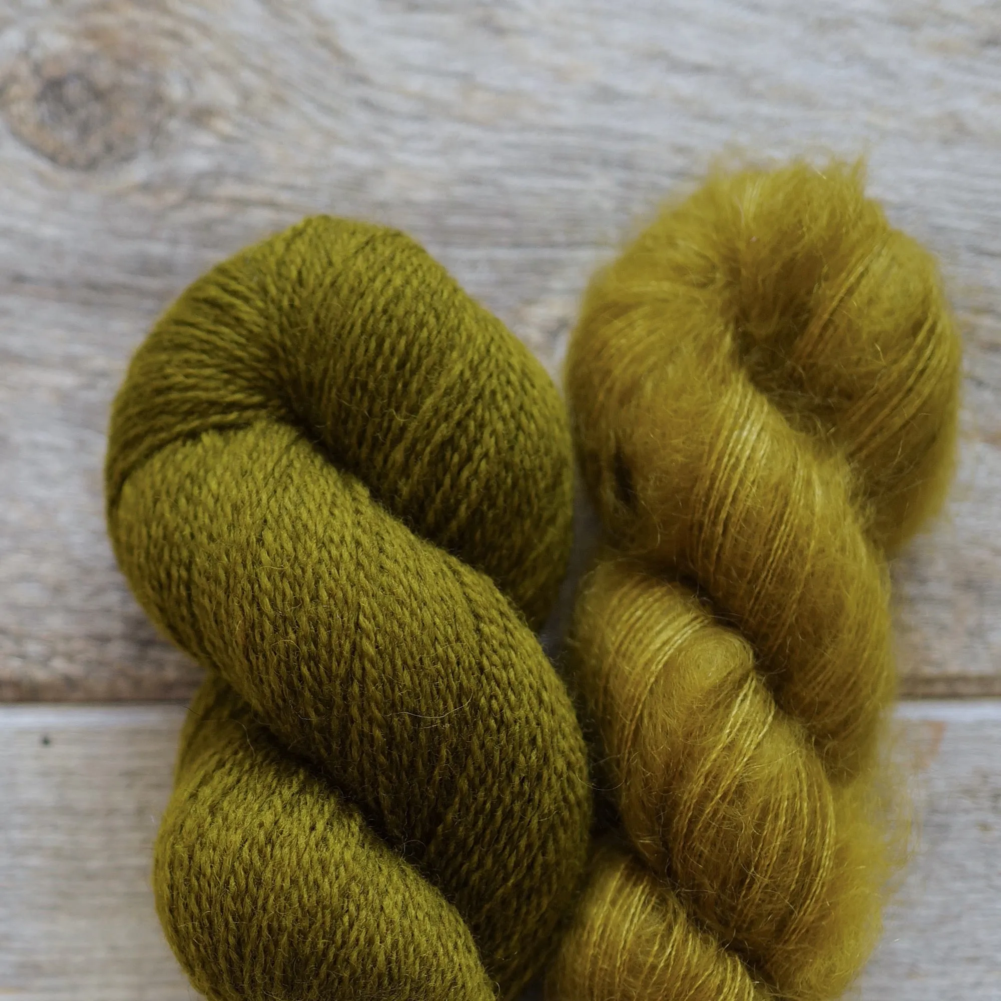 A Simple Affair (Sunday Morning 4 Ply   Halo)