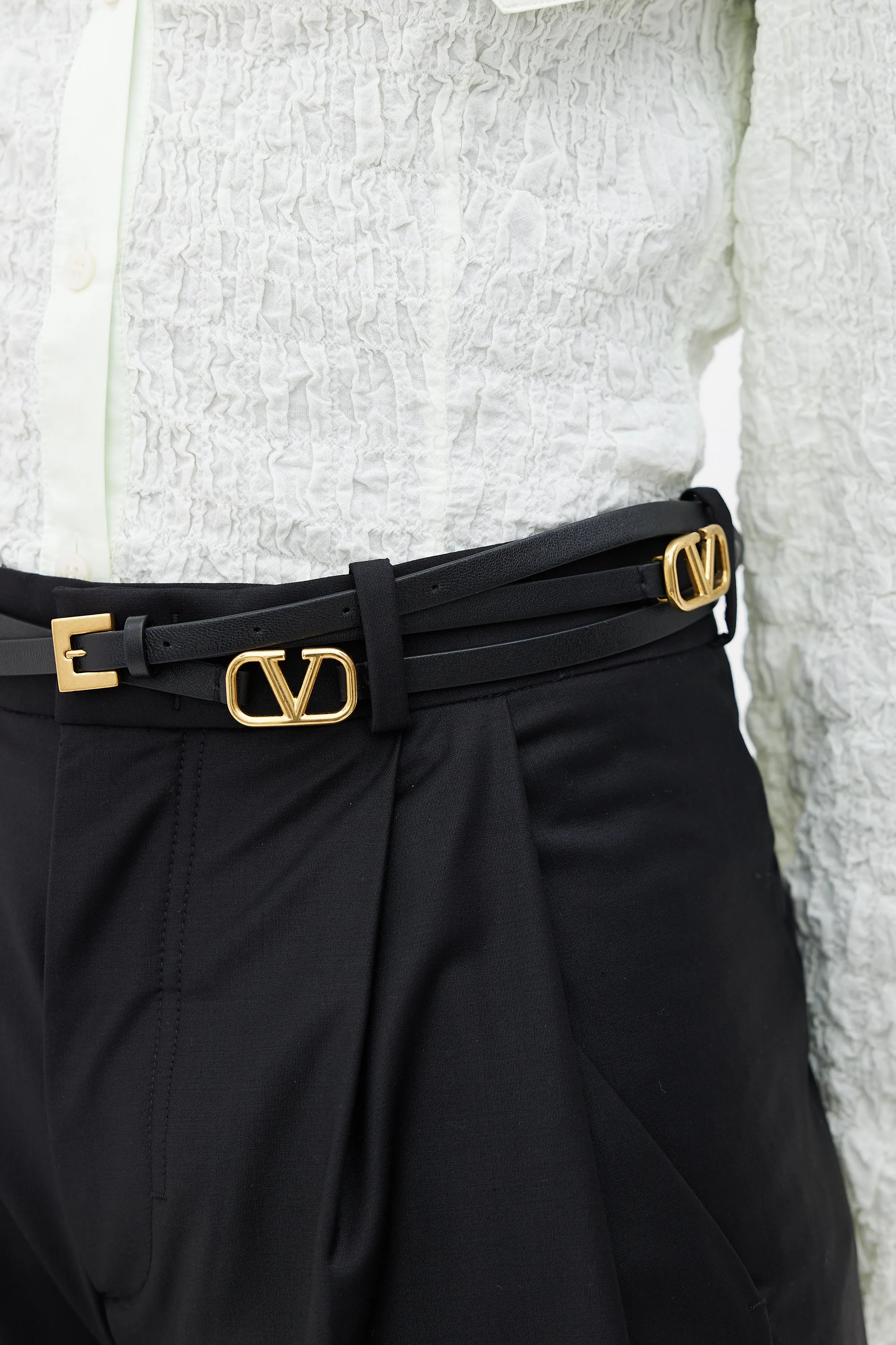 Black & Gold Slim Logo Wrap Belt