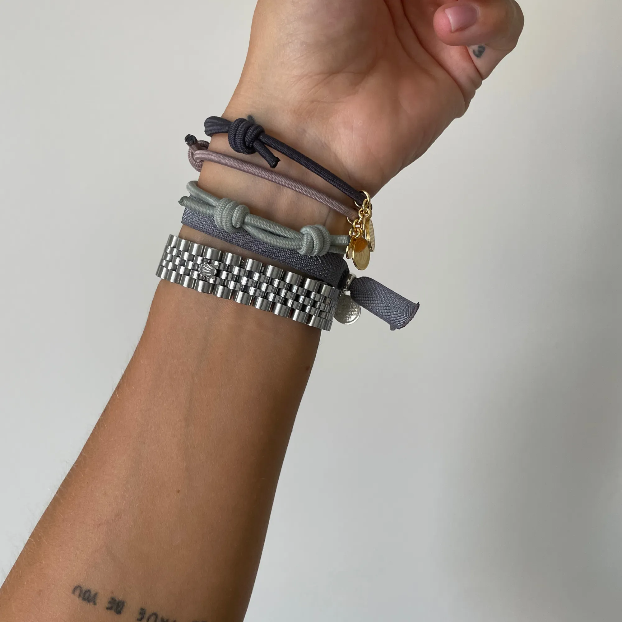CELESTE BRACELET MOON GREY