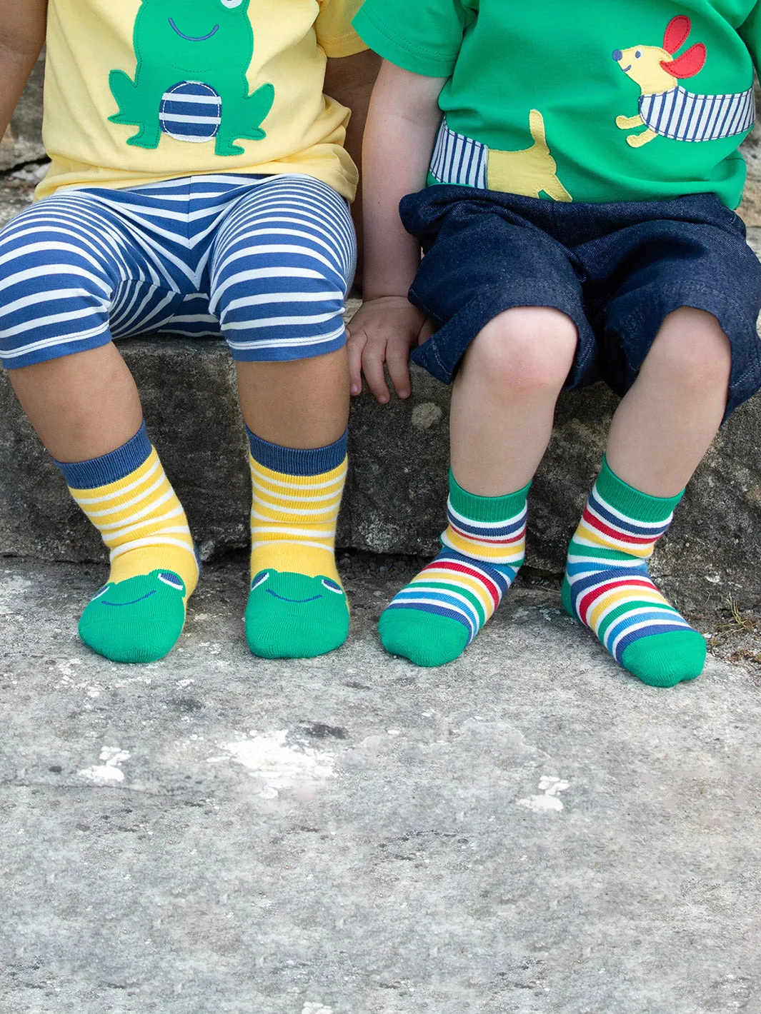 Kite Frog face grippy socks yellow